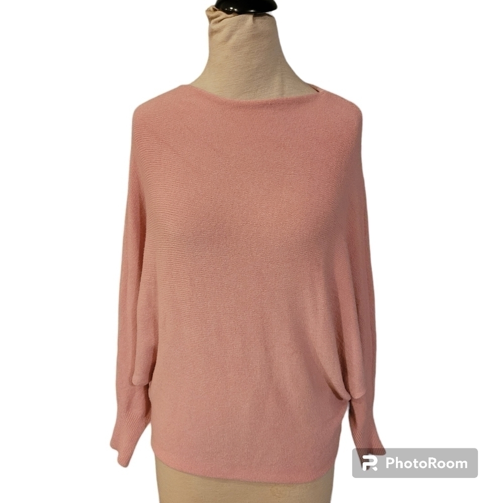 Free FOR HUMANITY BATWING LONGSLEEVE TOP SIZE XL